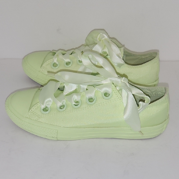 Converse Light Green Sneakers - Picture 4 of 12